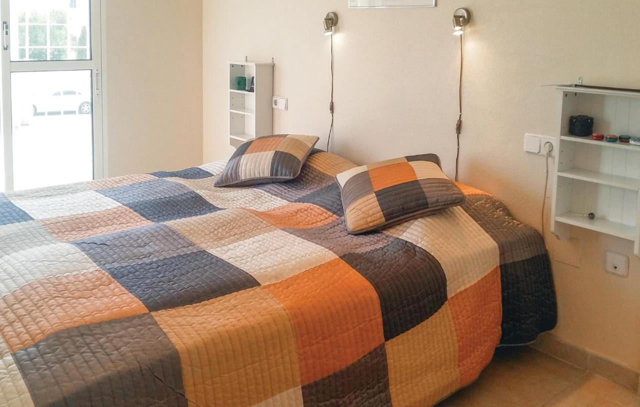 Cozy Home In Orihuela Costa With Kitchen Dehesa de Campoamor  외부 사진