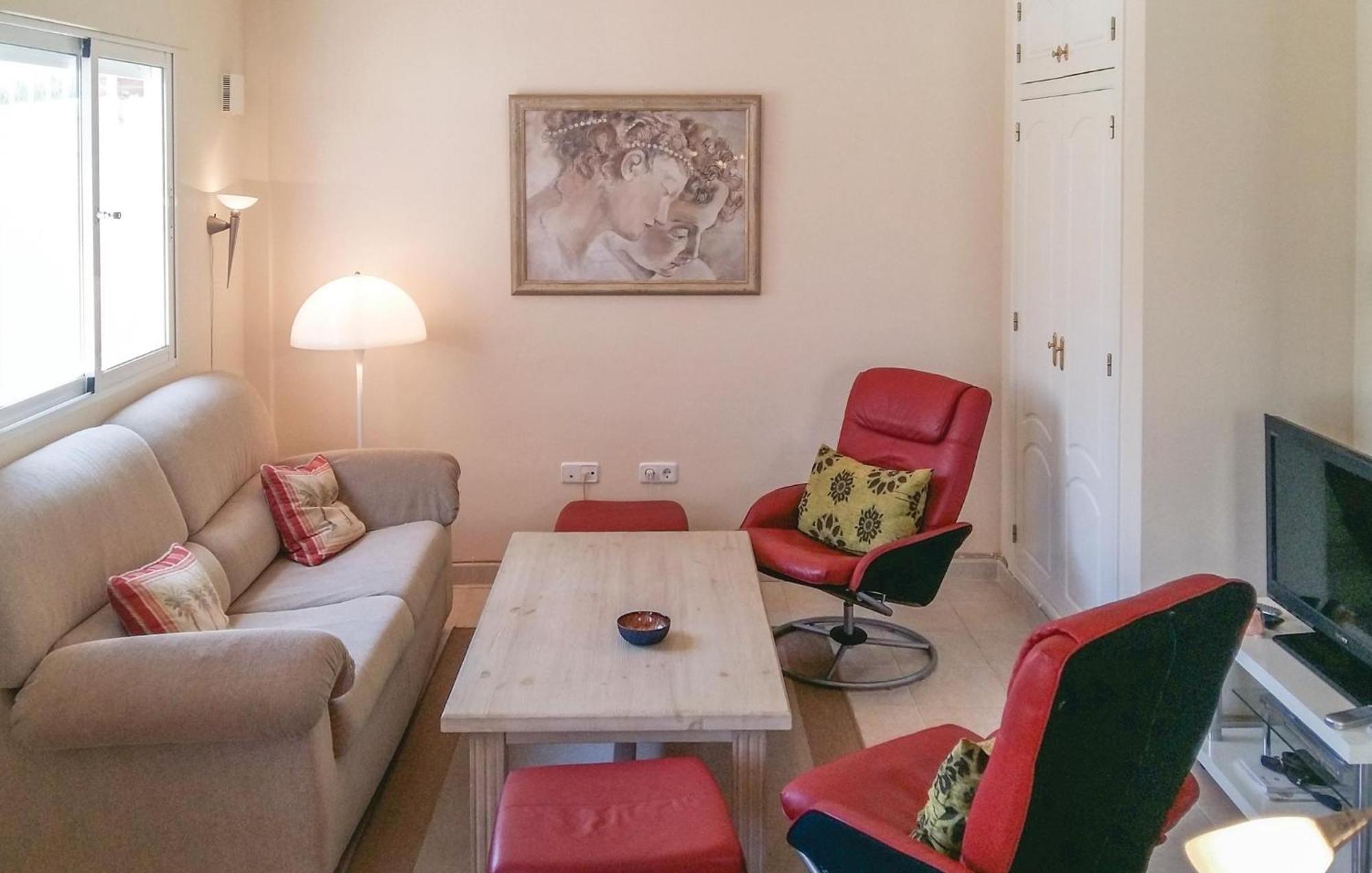 Cozy Home In Orihuela Costa With Kitchen Dehesa de Campoamor  외부 사진